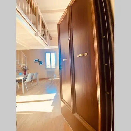 De Poeti Apartment Bologna